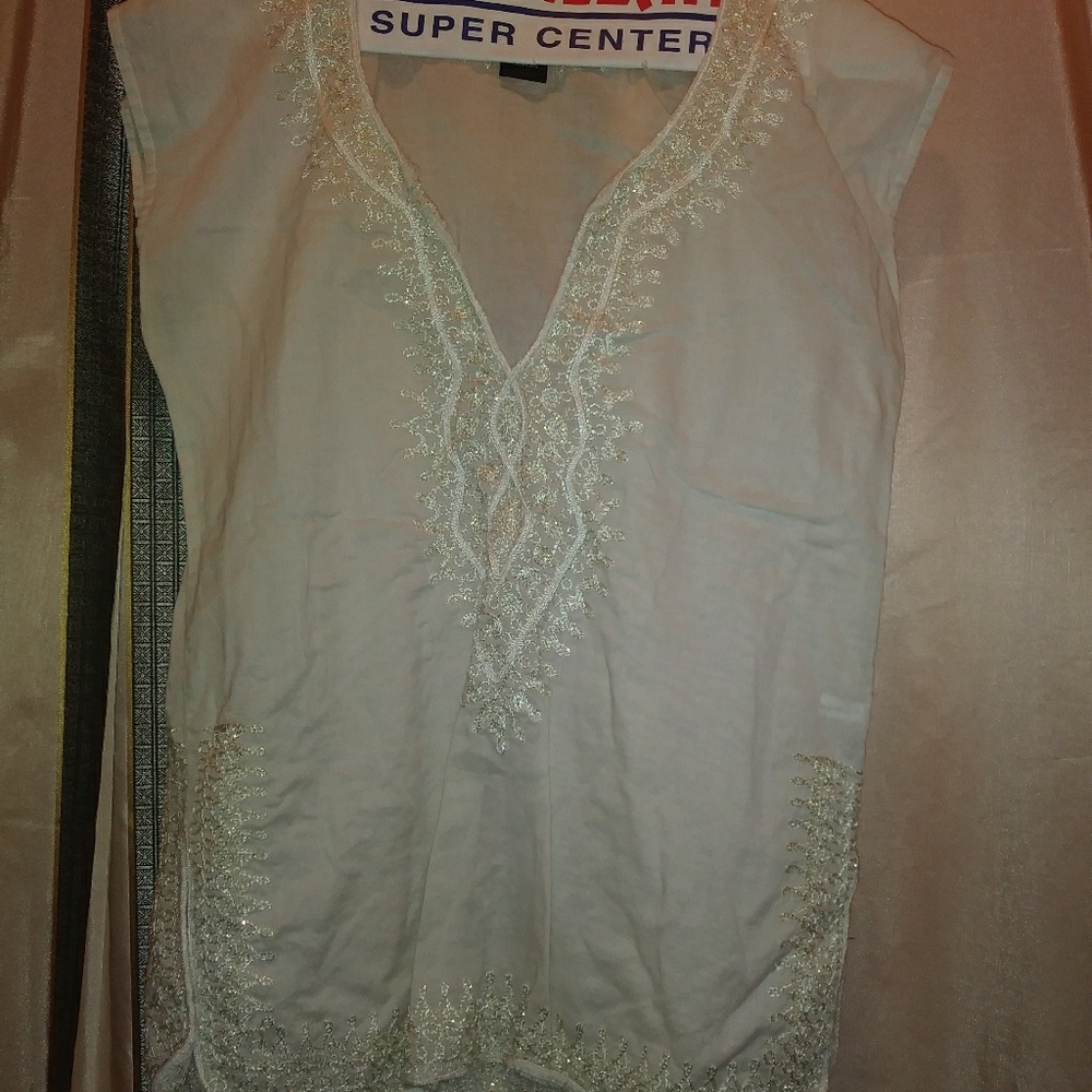 Sleeveless top